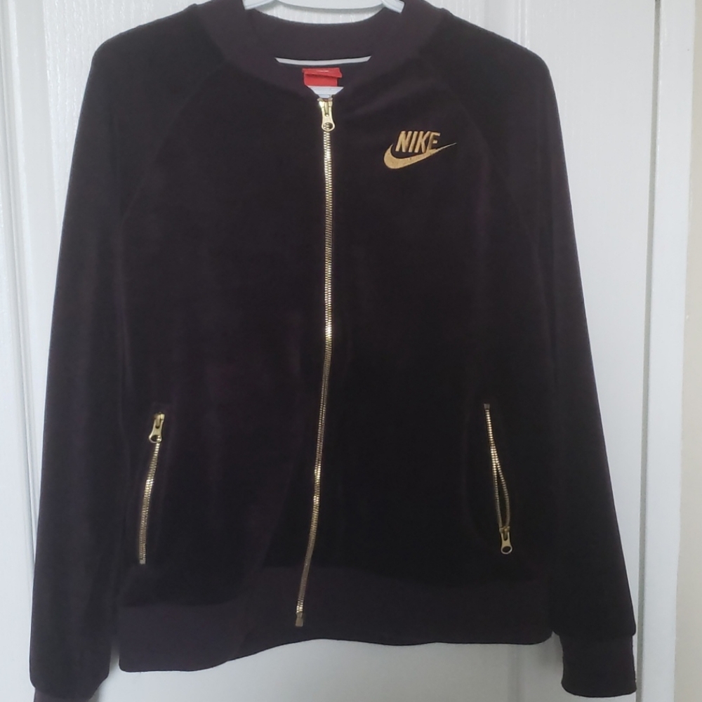 Nike velvet sweater